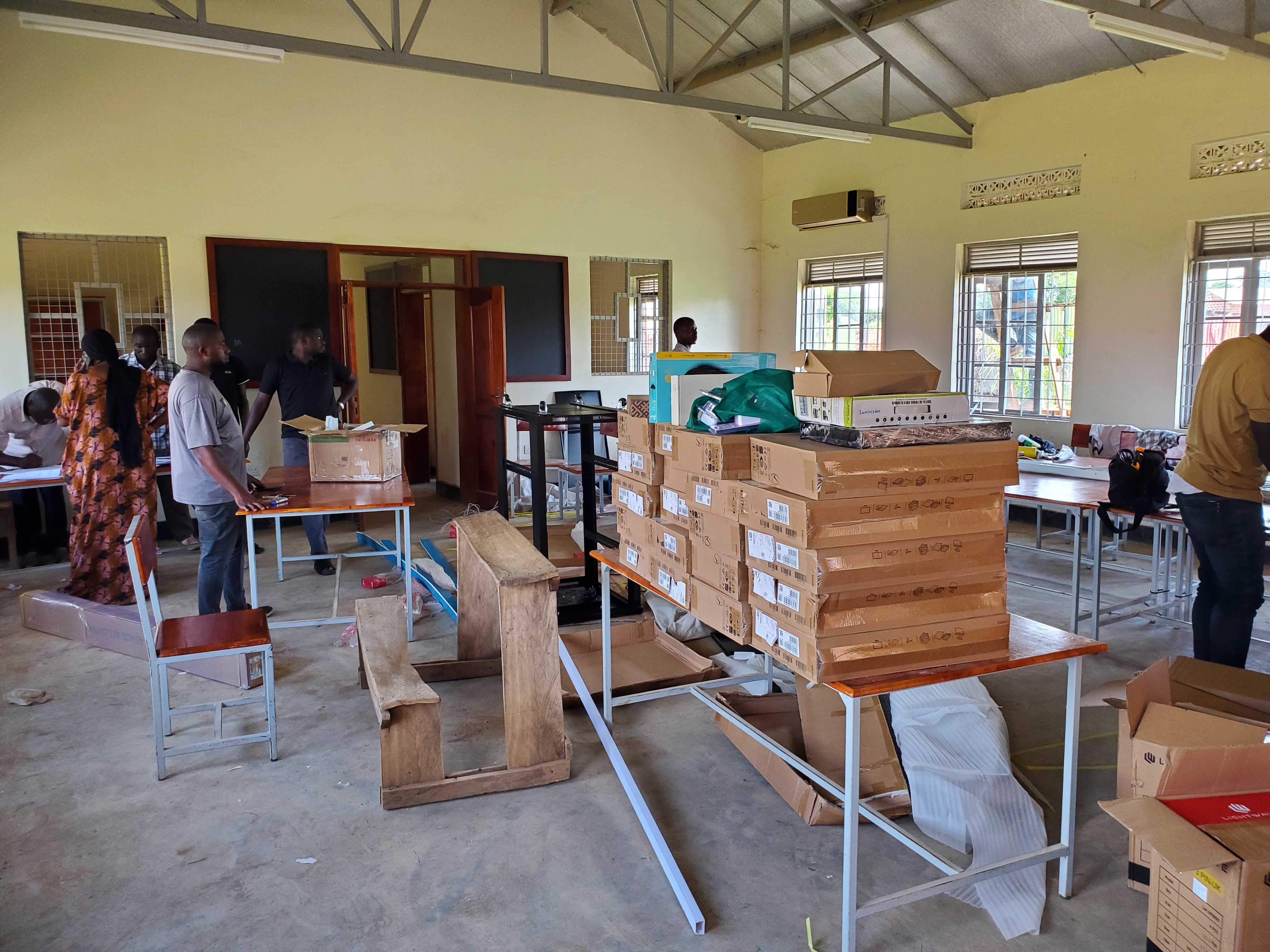 The items delivered at Kagumba and Nabwigulu seed schools included ICT materials (printer, projector, desktops, server, Local Area Network, etc) and the science materials included chemicals for use in the Biology and Chemistry laboratories DELIVERLY OF ICT AND SCIENCE EQUIPMENT IN LABORATORIES AT KAGUMBA AND NABWIGULU SEED SCHOOLS