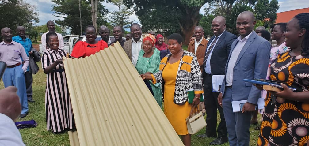 Heads Of Department, Senior Assistant Secretaries and Section heads have today been introduced to the New Performance Management Tool (BALANCED SCORE CARD) in the district boardroom. BALANCED SCORE CARD
