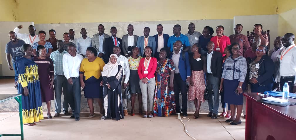 Mr. kiyimba Paul receives office from Mr. Wabusigo Bernard at Nawanyago Subcounty Mr kiyimba Paul receives office at Nawanyago